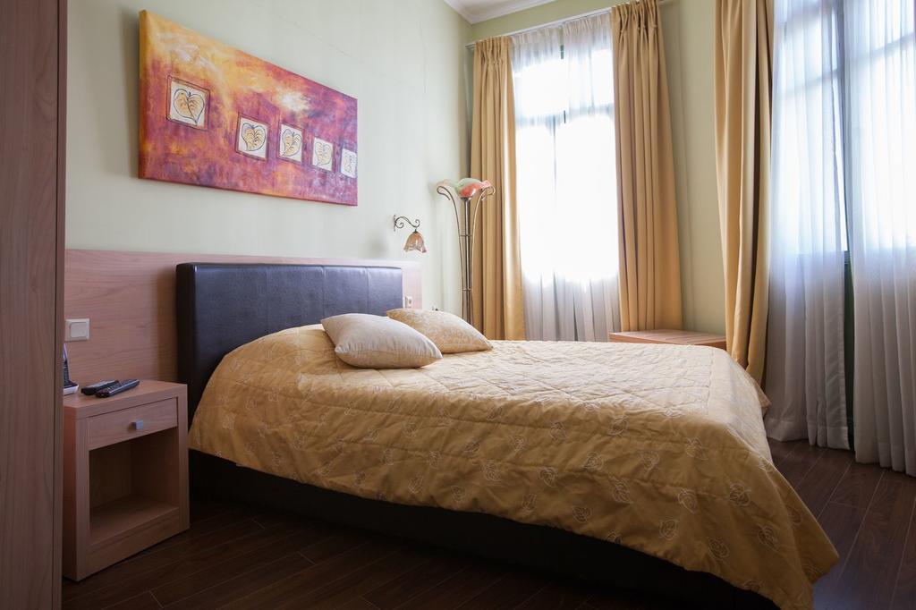 Ermionio Hotel Козані Екстер'єр фото
