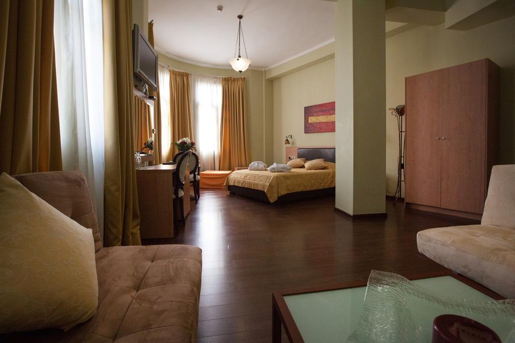 Ermionio Hotel Козані Екстер'єр фото
