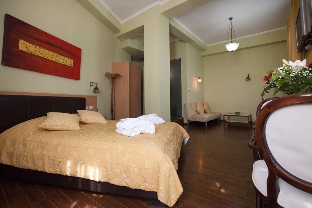 Ermionio Hotel Козані Екстер'єр фото